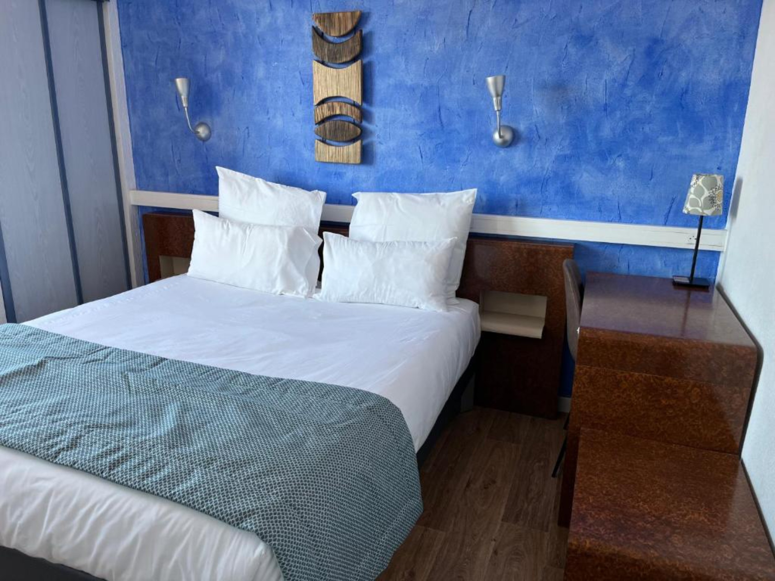 Chambres communicantes 4 personnes - Hotel Saintes Maries de la Mer Mirage